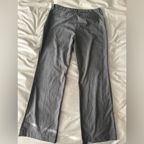 Old navy wide leg dress pants size 14. Regular rise. - Picture 2 of 4